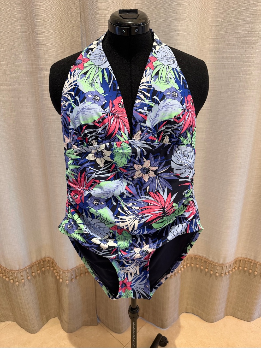 Tommy Hilfiger Plunge Halter One-Piece Swimsuit Tropical Floral Neo Mint 14 NWT